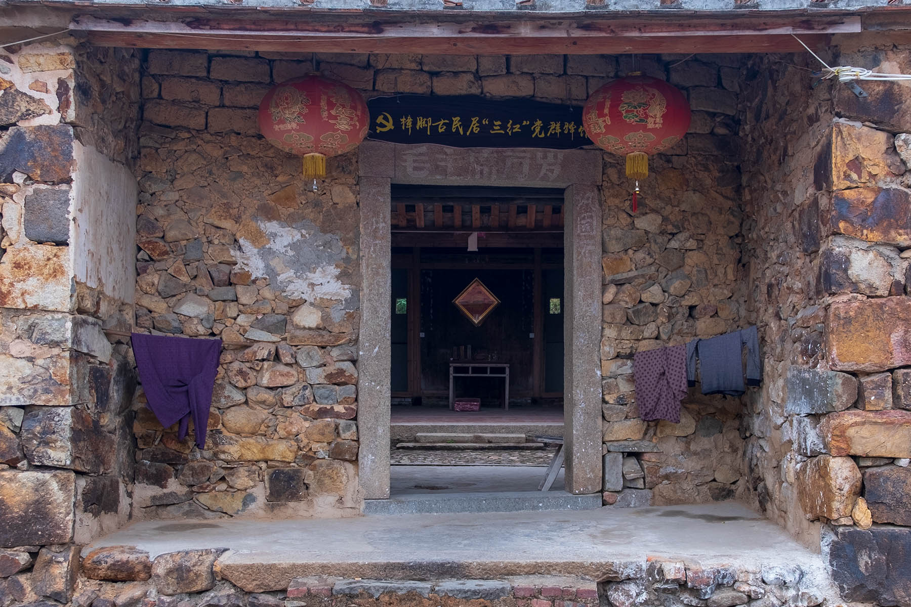 Typische Steinhäuser in Zhangjiao in der Provinz Fujian, China