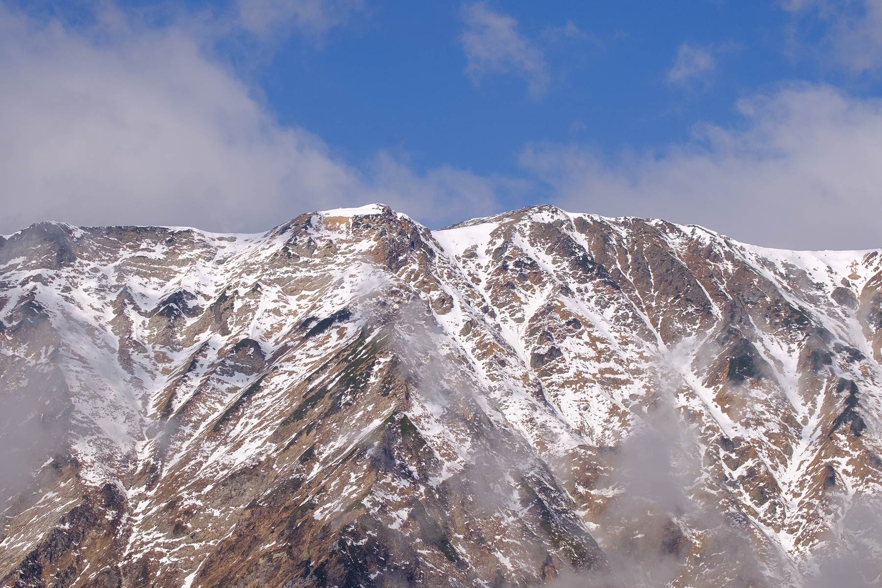 Blick auf den Mt. Shirouma in den japanischen Alpen in Nagano, Japan