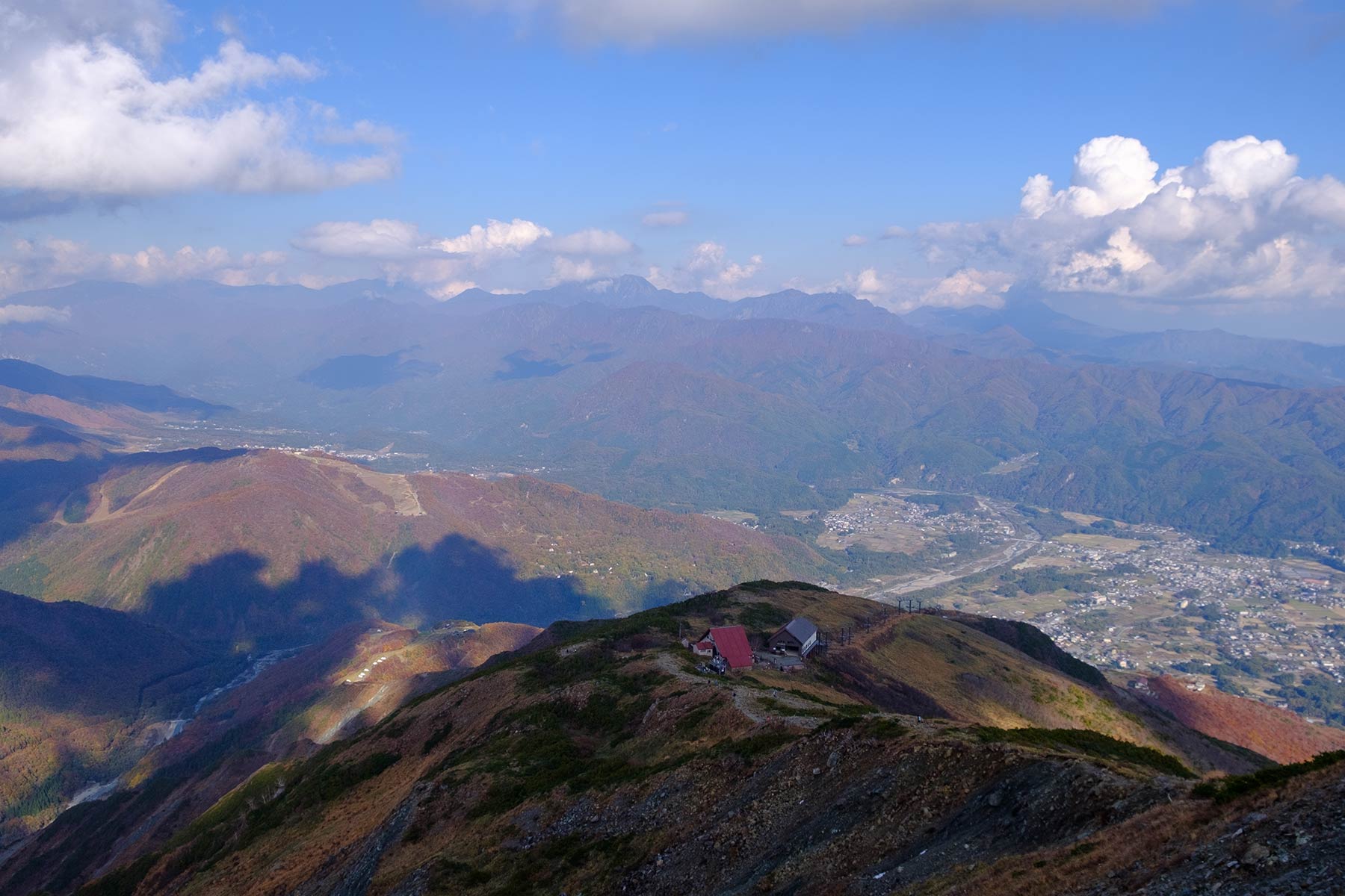 Blick auf Hakuba von der Liftstation