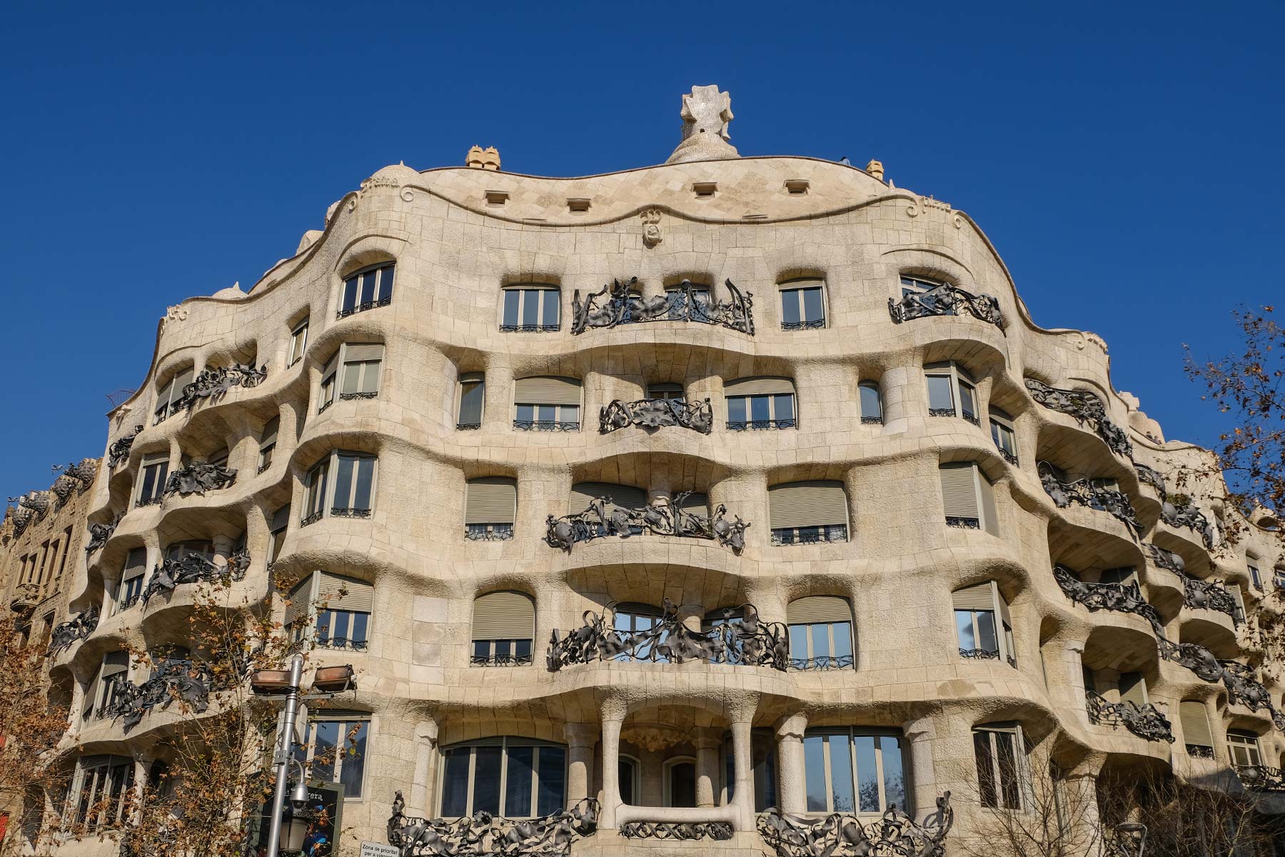 barcelona-casa-mila_016