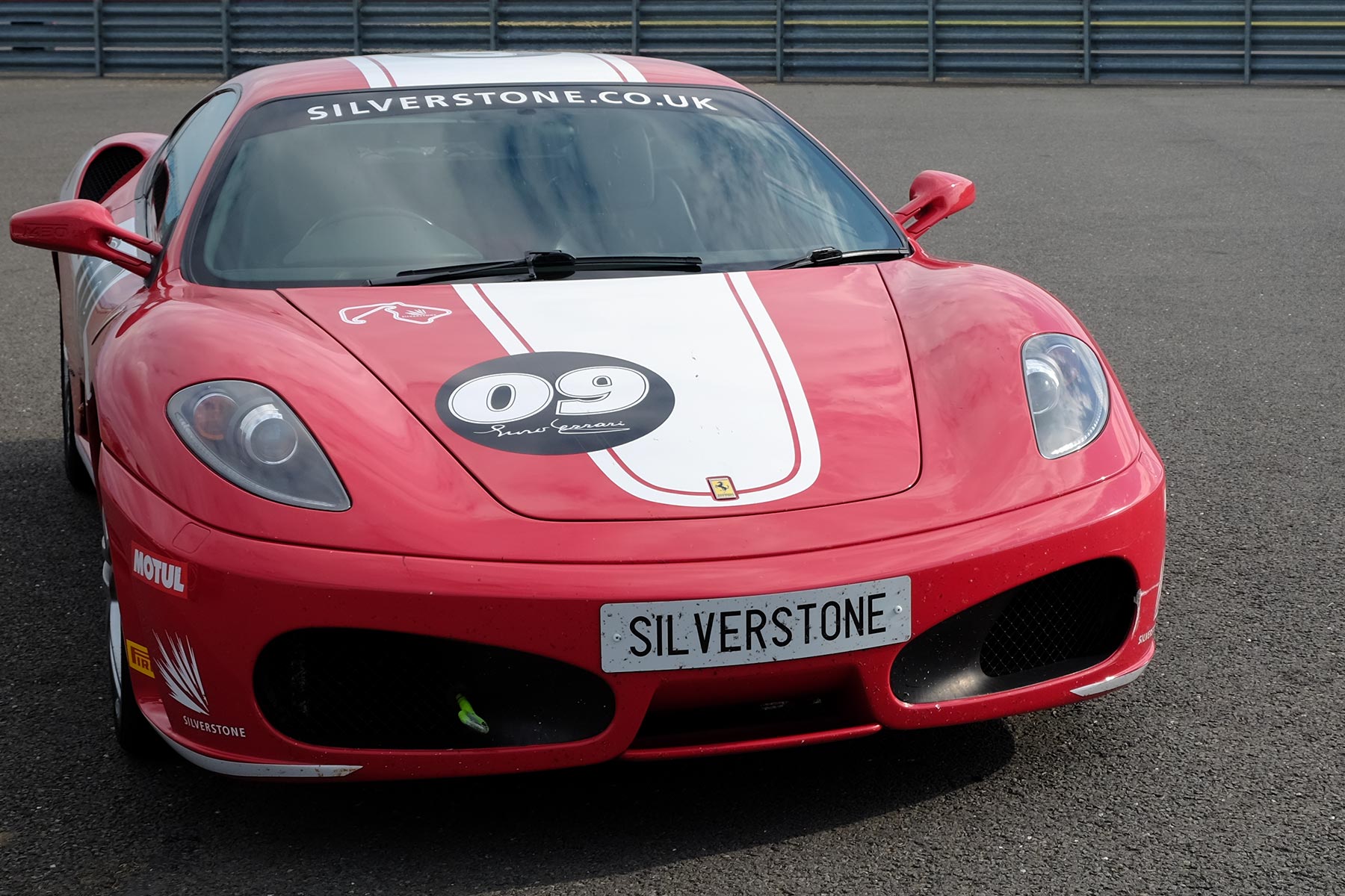 ferrari-f430-silverstone_08 Ferrari F430 Experience in Silverstone