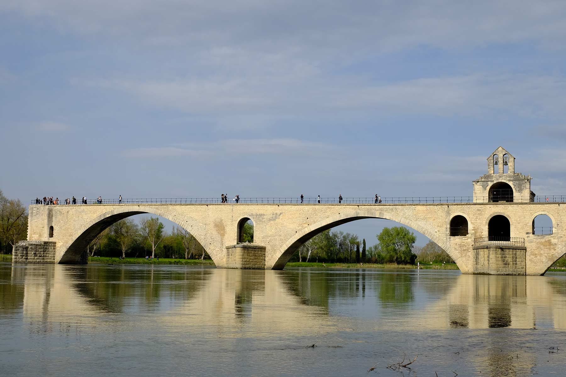 france-avignon-11 Pont Saint-Bénézet, auch bekannt als Pont d’Avignon in Avignon, Frankreich