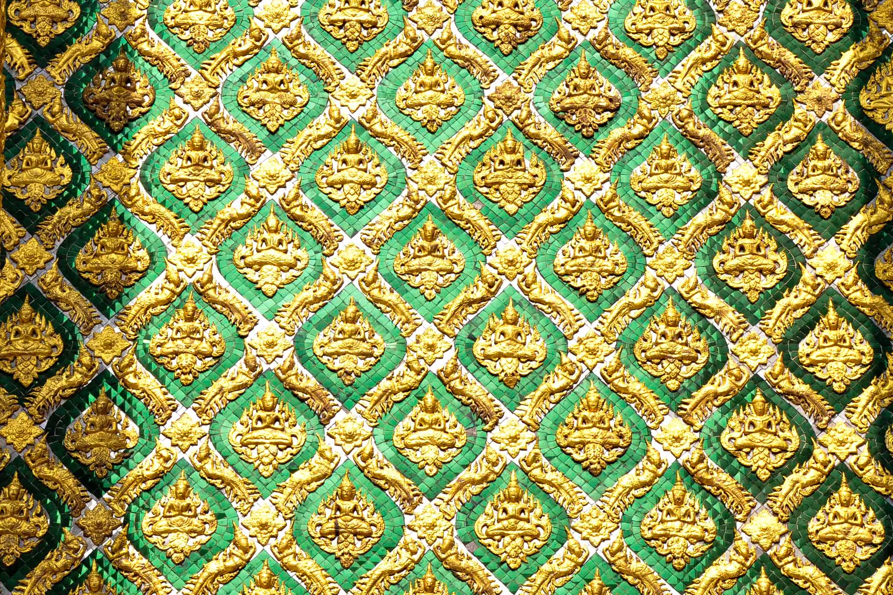 thailand-bangkok-05 Wat Phra Kaew & Grand Palace in Bangkok, Thailand